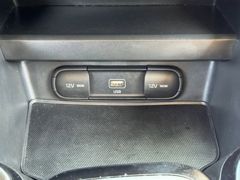 Used 2021 Kia Soul LX image 25