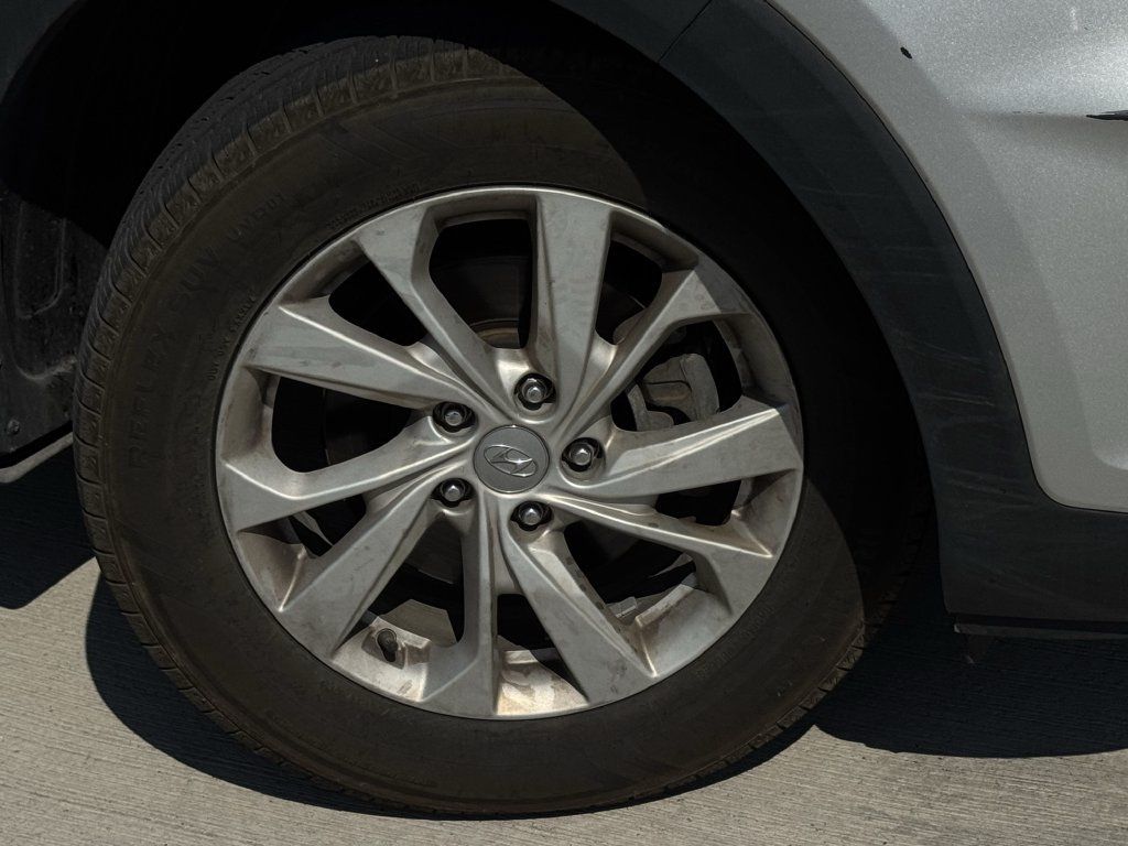 Used 2019 Hyundai Tucson Value AWD/4WD image 10