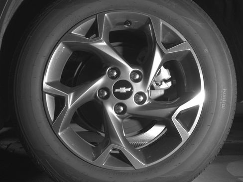 Used 2025 Chevrolet Trax LT w/ LT Convenience Package image 14