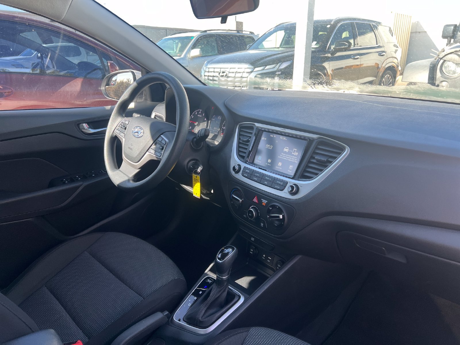 Used 2022 Hyundai Accent SEL w/ Cargo Package FWD image 33
