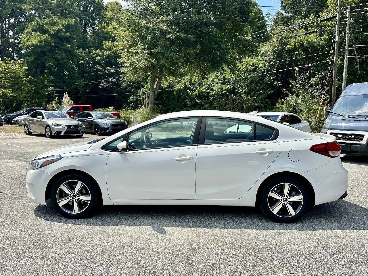 Used 2018 Kia Forte LX FWD image 4