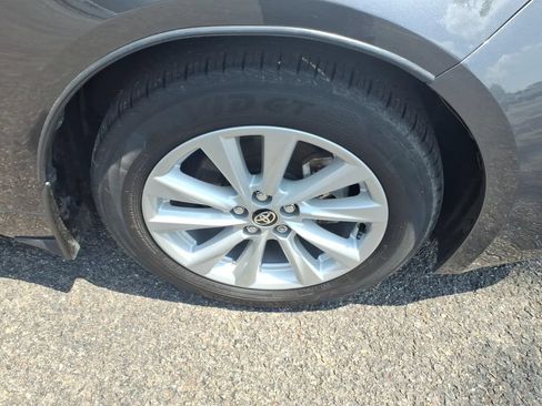 Used 2023 Toyota Corolla SE FWD image 7