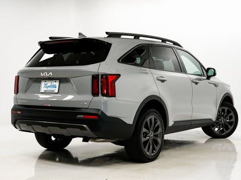 Certified 2023 Kia Sorento X-Line EX image 32