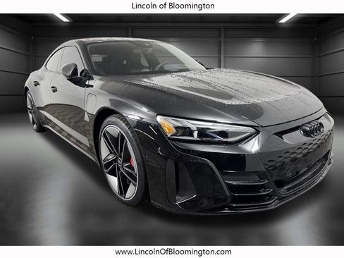 Used 2022 Audi RS e-tron GT w/ Year 1 Package image 8