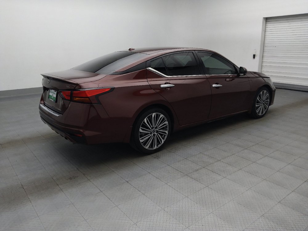 Used 2023 Nissan Altima 2.5 SL FWD image 10