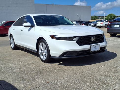 Used 2026 Honda Accord LX image 2