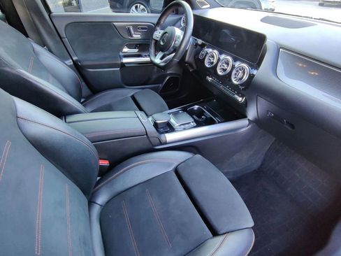 Used 2021 Mercedes-Benz GLA 35 AMG 4MATIC image 13