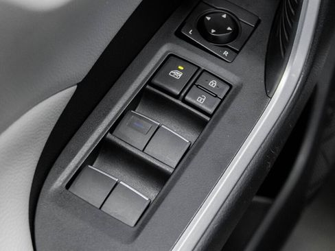 Used 2019 Toyota RAV4 XLE Premium w/ All Weather Liner Package image 21