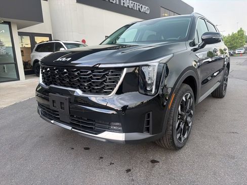 New 2026 Kia Sorento EX AWD/4WD image 3