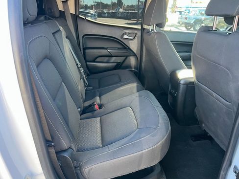 Used 2017 GMC Canyon SLE w/ SLE Convenience Package image 16