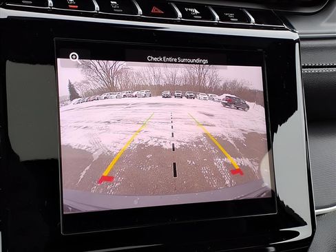 New 2025 Jeep Grand Cherokee Altitude image 16