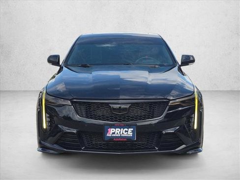 Used 2022 Cadillac CT4 V Blackwing w/ Driver Assist Package RWD image 2