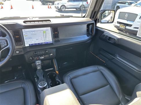 Certified 2024 Ford Bronco Badlands image 17