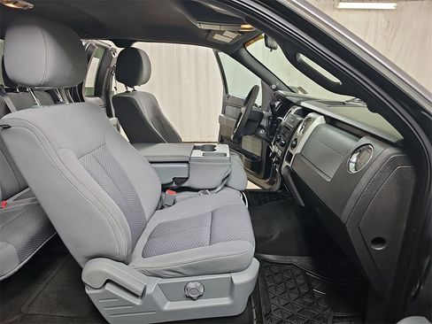 Used 2014 Ford F150 XLT image 13
