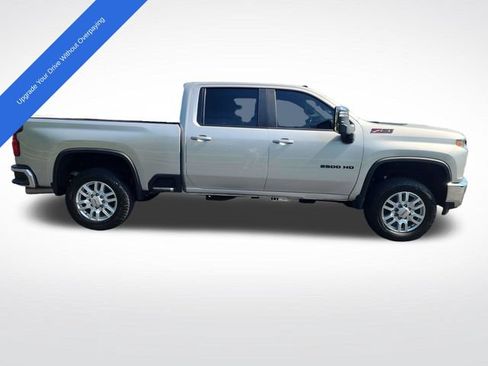 Used 2022 Chevrolet Silverado 2500 LT w/ Convenience Package AWD/4WD image 6