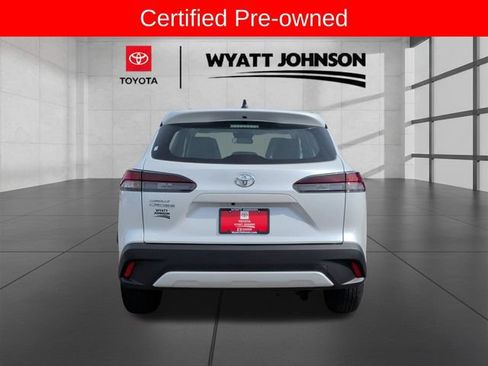 Certified 2026 Toyota Corolla Cross L FWD image 4