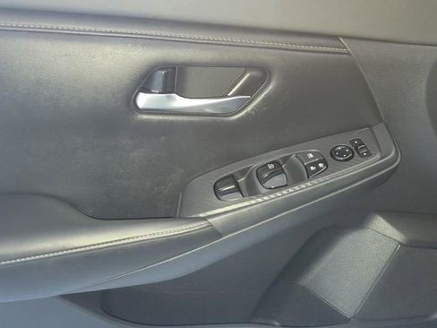 Used 2020 Nissan Sentra S image 7