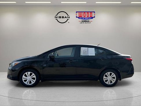 Used 2025 Nissan Versa S w/ Trunk Package image 6