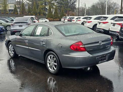 Used 2005 Buick LaCrosse CXS w/ Chrome Appearance Package image 9