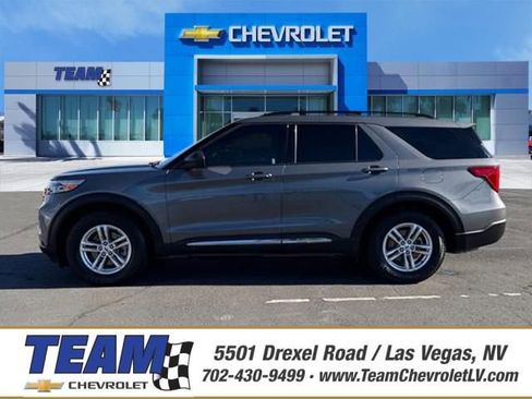 Used 2022 Ford Explorer XLT w/ Class IV Trailer Tow Package image 1