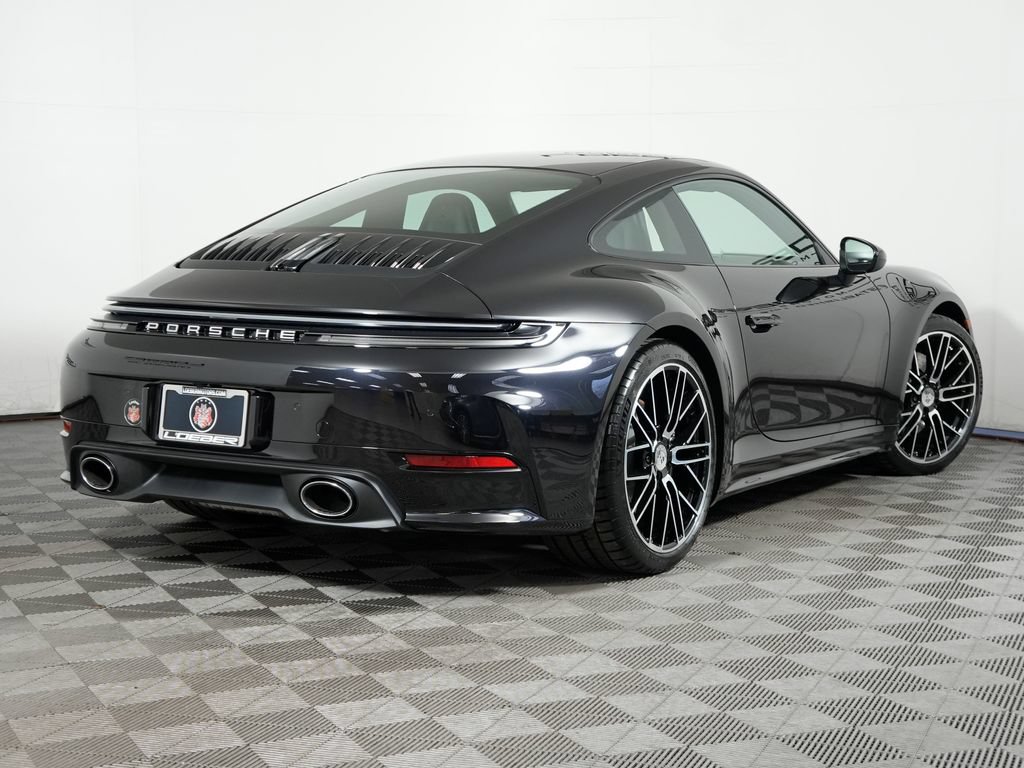Used 2026 Porsche 911 Carrera RWD image 7