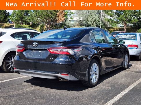 Used 2023 Toyota Camry LE FWD image 6