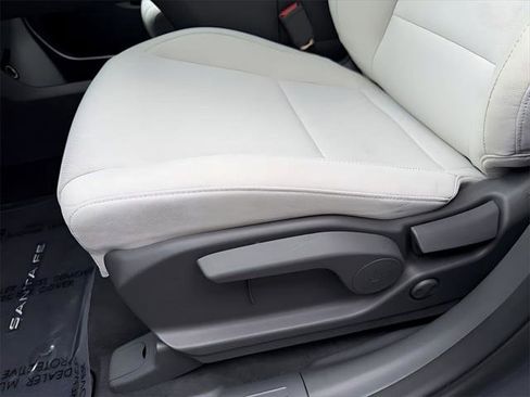 New 2026 Hyundai Santa Fe SE image 13
