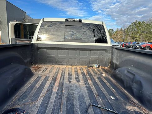 Used 2018 RAM 3500 Laramie image 13