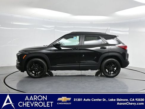 New 2026 Chevrolet TrailBlazer LT w/ Midnight Edition FWD image 43