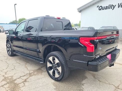 Used 2023 Ford F150 Lightning Platinum AWD/4WD image 9