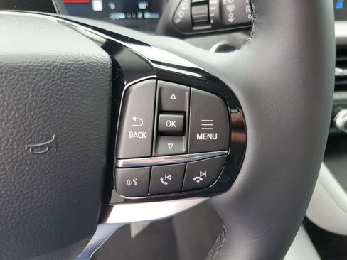 New 2026 Ford Explorer Platinum w/ LUX Leather Package AWD/4WD image 13