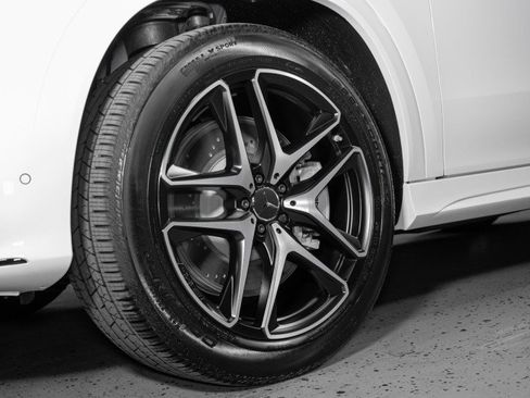 New 2026 Mercedes-Benz GLE 53 AMG 4MATIC Coupe image 31