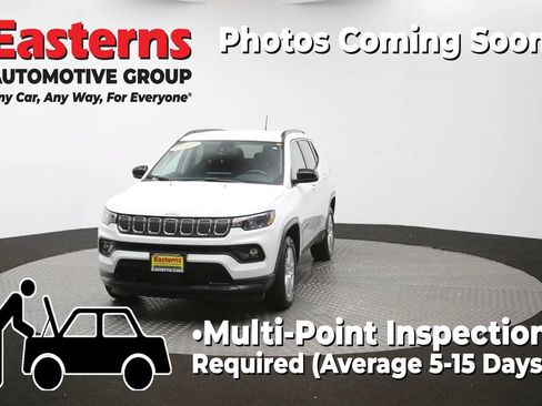 Used 2022 Jeep Compass Latitude w/ Convenience Group AWD/4WD image 53
