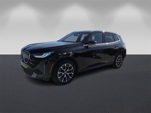 Certified 2025 BMW X3 xDrive30i w/ Convenience Package image 8