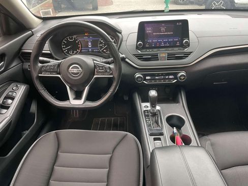 Used 2019 Nissan Altima 2.5 SV AWD/4WD image 12