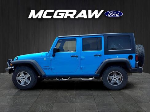 Used 2017 Jeep Wrangler Unlimited Sport w/ Quick Order Package 24S AWD/4WD image 9