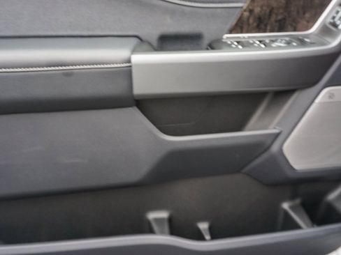 New 2025 Ford F250 Lariat w/ Lariat Ultimate Package image 18