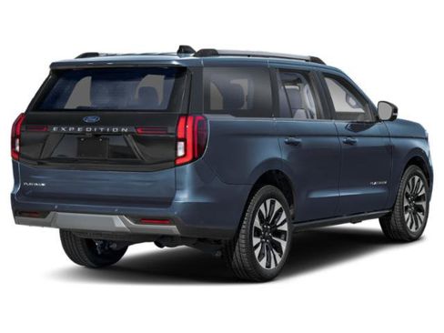 Used 2025 Ford Expedition Platinum AWD/4WD image 2