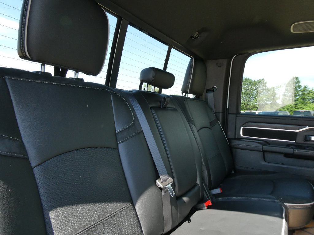 New 2026 RAM 4500 4x4 Crew Cab DRW w/ Laramie Trim Package image 13