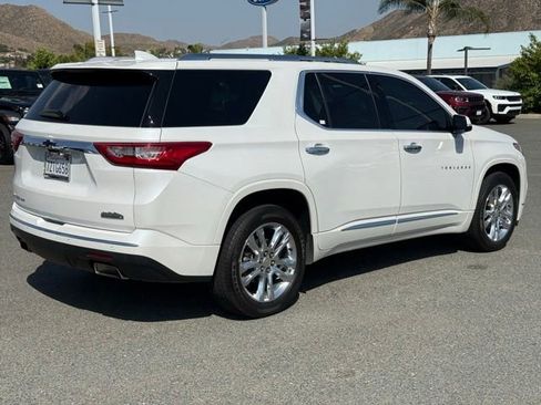 Used 2018 Chevrolet Traverse High Country w/ LPO, Cargo Package AWD/4WD image 7