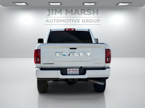 Used 2026 RAM 2500 Laramie AWD/4WD image 5