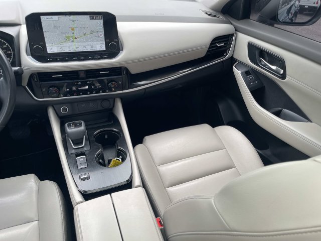 Certified 2023 Nissan Rogue SL w/ SL Premium Package FWD image 15