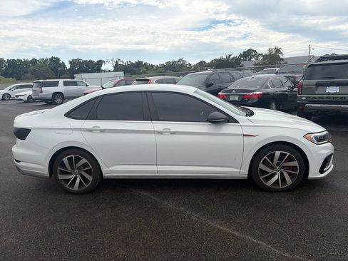 Used 2019 Volkswagen Jetta GLI FWD image 8