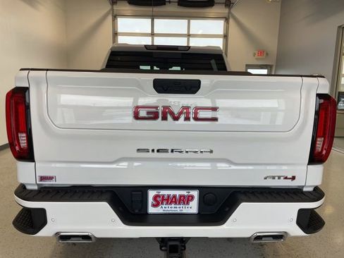 Used 2024 GMC Sierra 1500 AT4 w/ AT4 Premium Package image 7