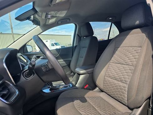Used 2019 Chevrolet Equinox LT FWD image 10