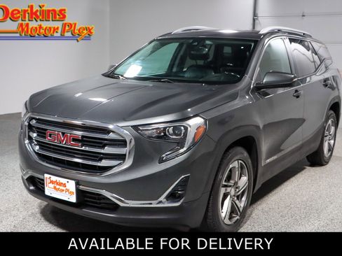 Used 2020 GMC Terrain SLT image 1