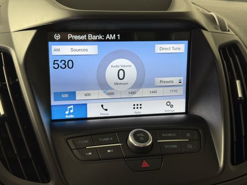 Certified 2019 Ford Escape SE FWD image 18