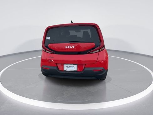 Used 2022 Kia Soul LX FWD image 8