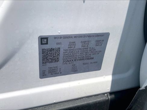Used 2021 Chevrolet Equinox LT w/ Driver Convenience Package FWD image 19