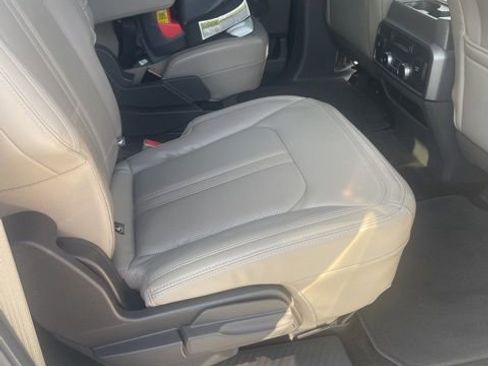 Used 2018 Ford Expedition Max Limited w/ Equipment Group 301A image 15